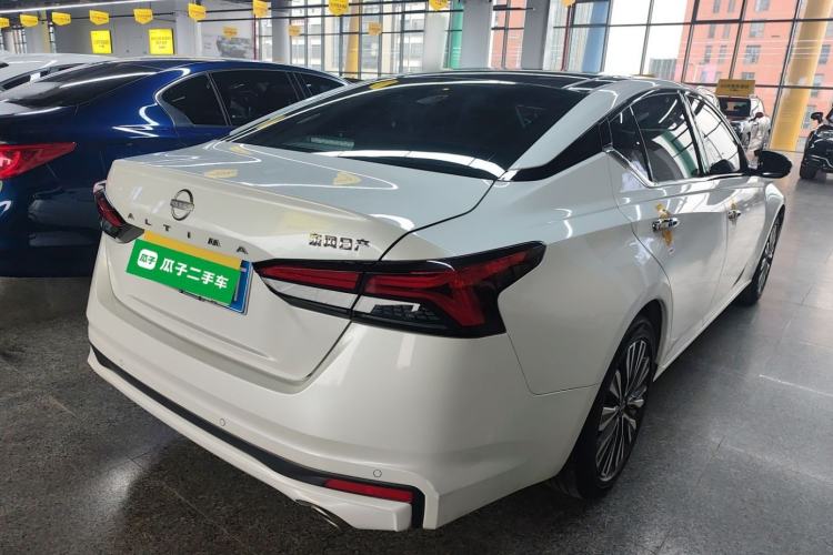 Used Nissan Teana 2022 2.0L XL-TLS Enjoyment Edition
