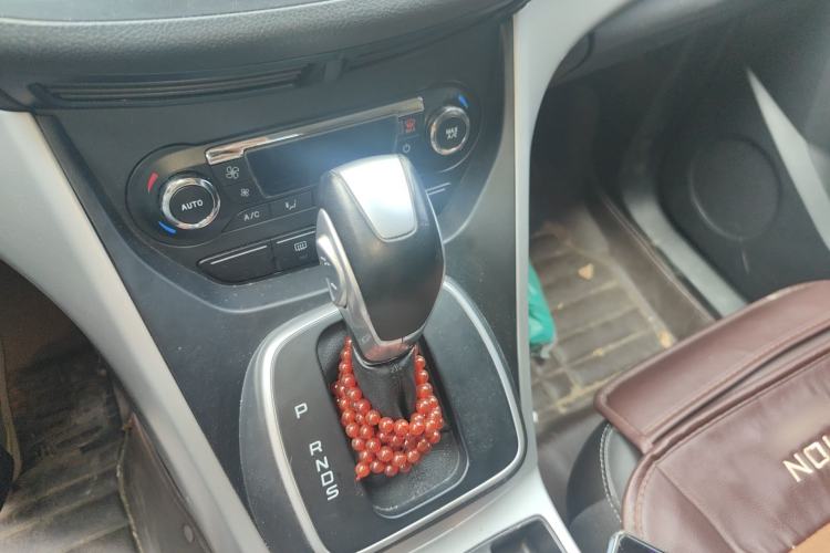 Used Ford Kuga 2015 1.5L GTDi Two-Wheel Drive Fashion Edition
