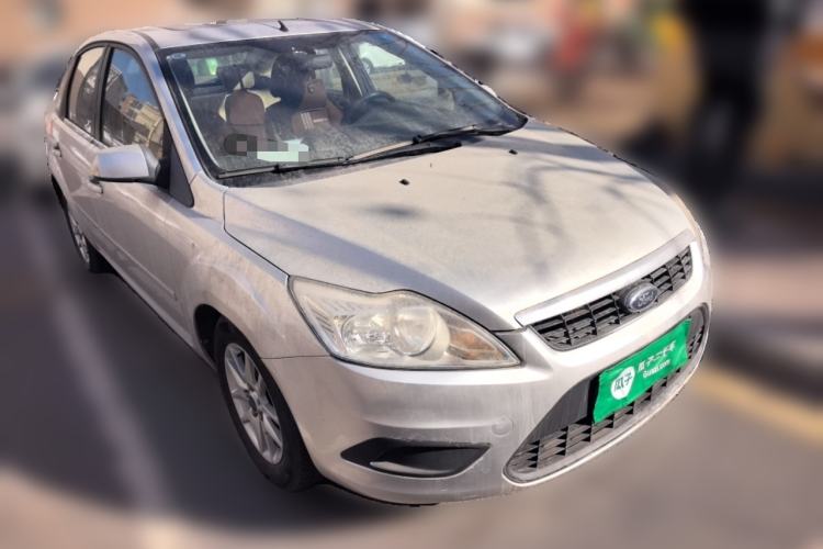 Used Ford Focus 2011 Sedan 1.8L Manual Comfort Model
