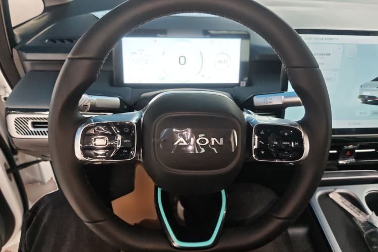 Used AION Y 2024 Younger Star Edition