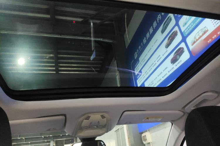 Used Peugeot 5008 2017 380THP 7-Seater Luxury Edition Headliner