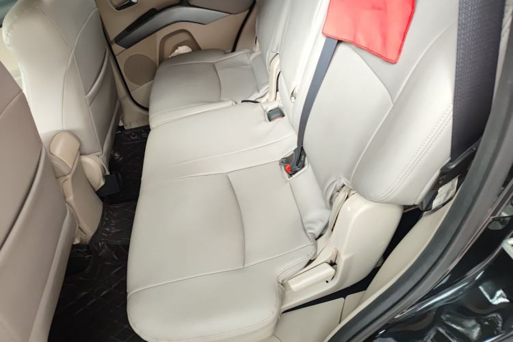 Used Mitsubishi Outlander 2010 Kijang 2.0 Sport Edition