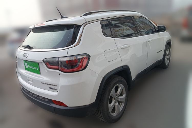 Used Jeep Compass 2017 200T Automatic Family Edition
