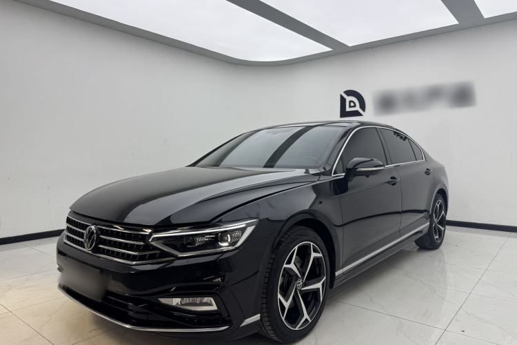 Used Volkswagen Magotan 2023 2 Million Units Limited Edition 330TSI DSG Leading Version