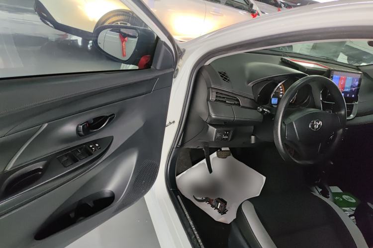 Used Toyota YARiS L Zhi Xuan 2021 1.5L CVT Leading Edition Driver Seat