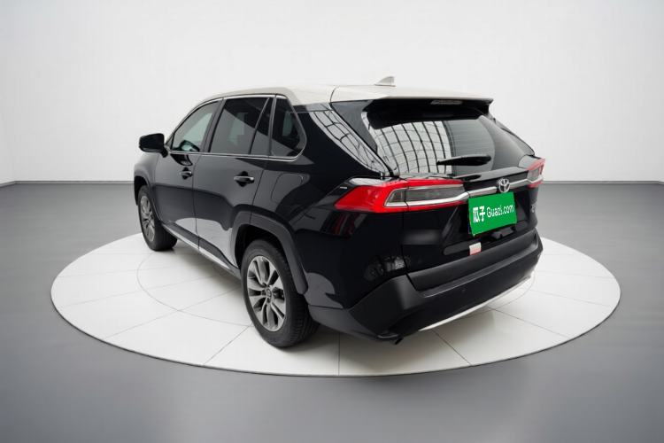 Used Toyota Wildlander 2022 2.0L CVT 4x4 Luxury PLUS Edition Exterior 2