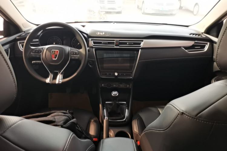 Used Roewe i5 2019 1.5L Manual 4G Connectable Langhao Edition