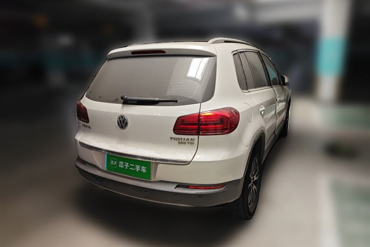 Used Volkswagen Tiguan 2016 300TSI Automatic Two-Wheel Drive Luxury Edition Rear Right 45 Deg