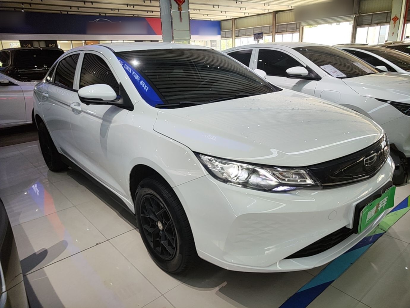 Geely Auto Emgrand New Energy 2022 EV Pro Ride-Hailing Version Lithium Iron Phosphate — снимка 3