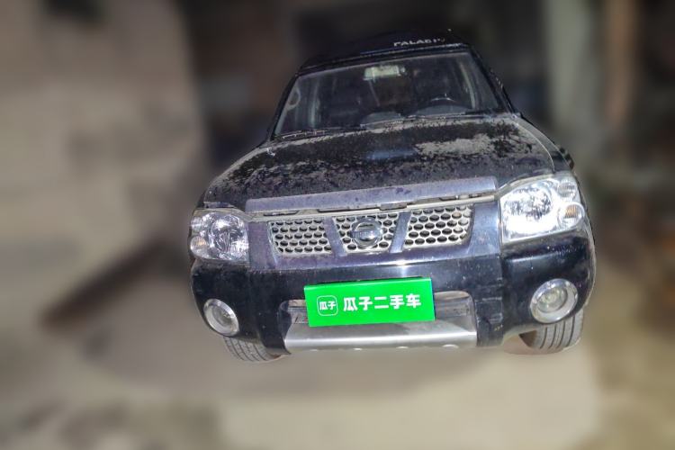Used Nissan Paladin 2013 2.4L Two-Wheel Drive Standard Edition Emission Standard China IV Front
