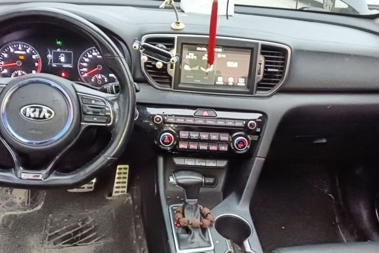 Used Kia KX5 2017 1.6T Automatic Two-Wheel Drive 15th Anniversary Special Edition DLX