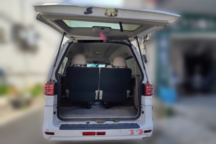 Used FORTHING Lingzhi 2017 M5L 1.6L 7-Seater Comfort Model
