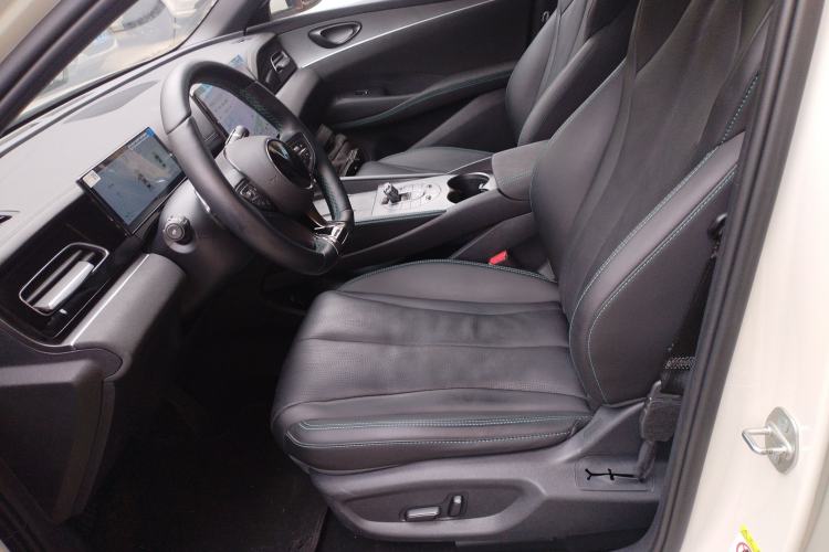 Used BYD Seal 06 New Energy 2025 DM-i Smart Drive 120KM Deluxe Model
