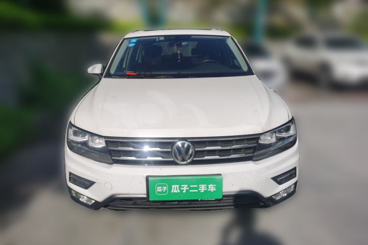 Used Volkswagen Tiguan L 2017 330TSI Automatic Two-Wheel Drive Luxury Edition Front