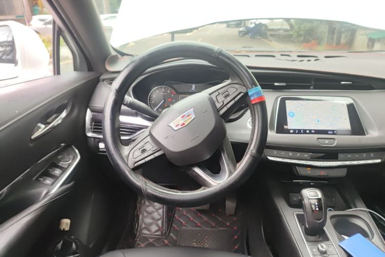 Used Cadillac XT4 2018 28T Two-Wheel Drive Tech Version
