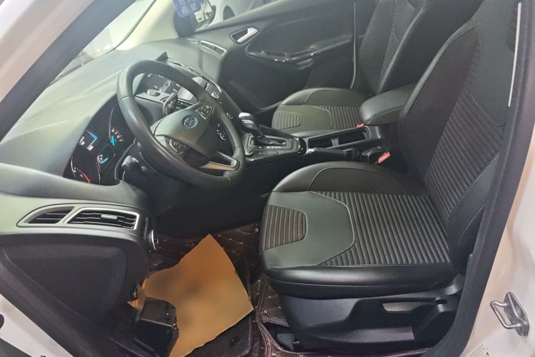 Used Ford Focus 2018 Hatchback Classic EcoBoost 180 Automatic Elite Model