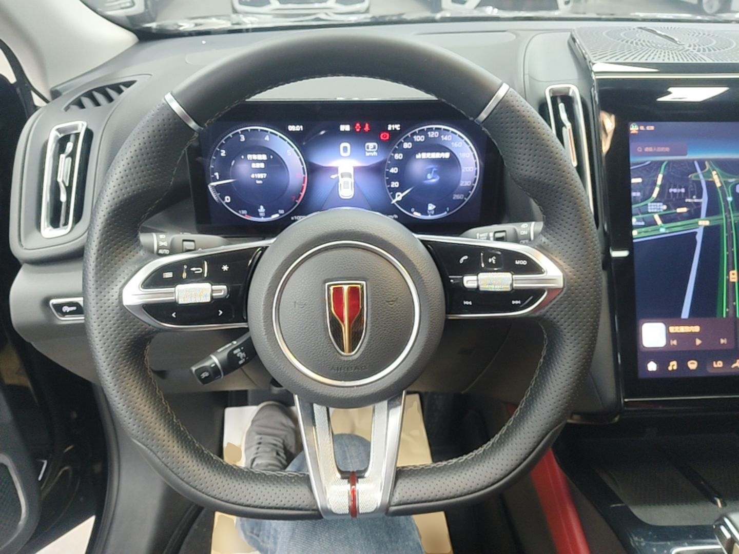 Hongqi HS3 2024 1.5T Shanwei Edition — снимка 18