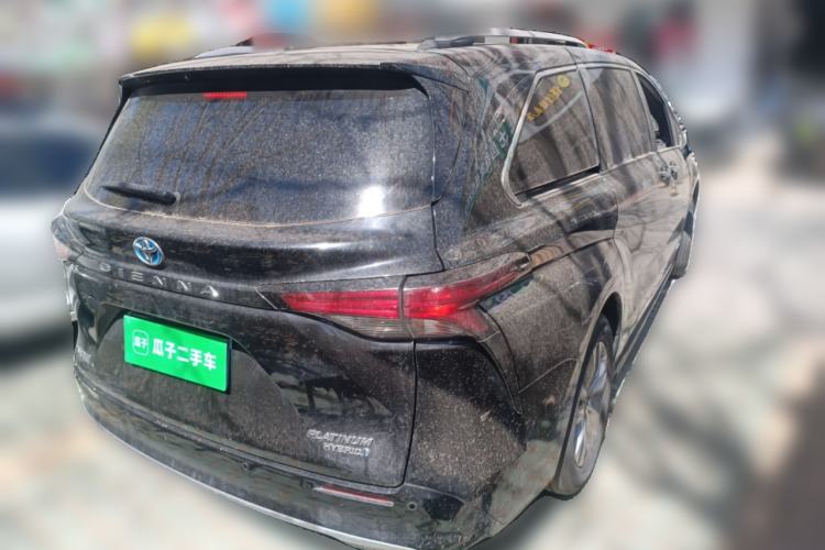 Used Toyota SIENNA 2021 2.5L Hybrid Platinum Edition Rear Right 45 Deg