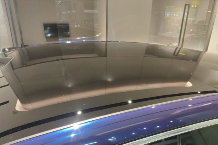 Used Nio ET9 2025 100kWh Signature Edition Roof