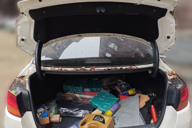 Used Kia K5 2015 2.0L Automatic LUX Trunk