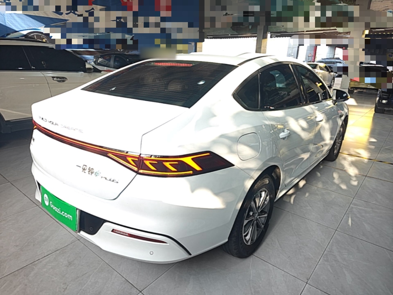 BYD Qin PLUS 2024 HONOR Edition DM-i 55KM Leading Model — снимка 6