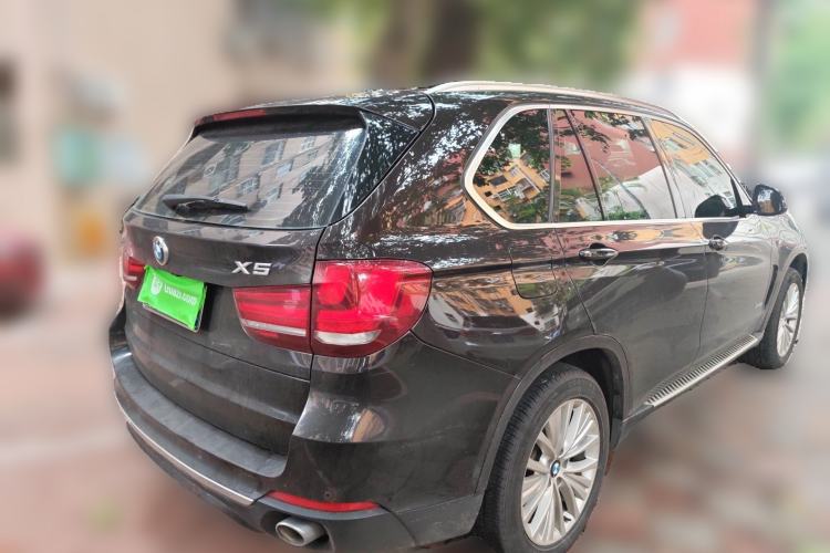 Used BMW X5 2015 xDrive28i
