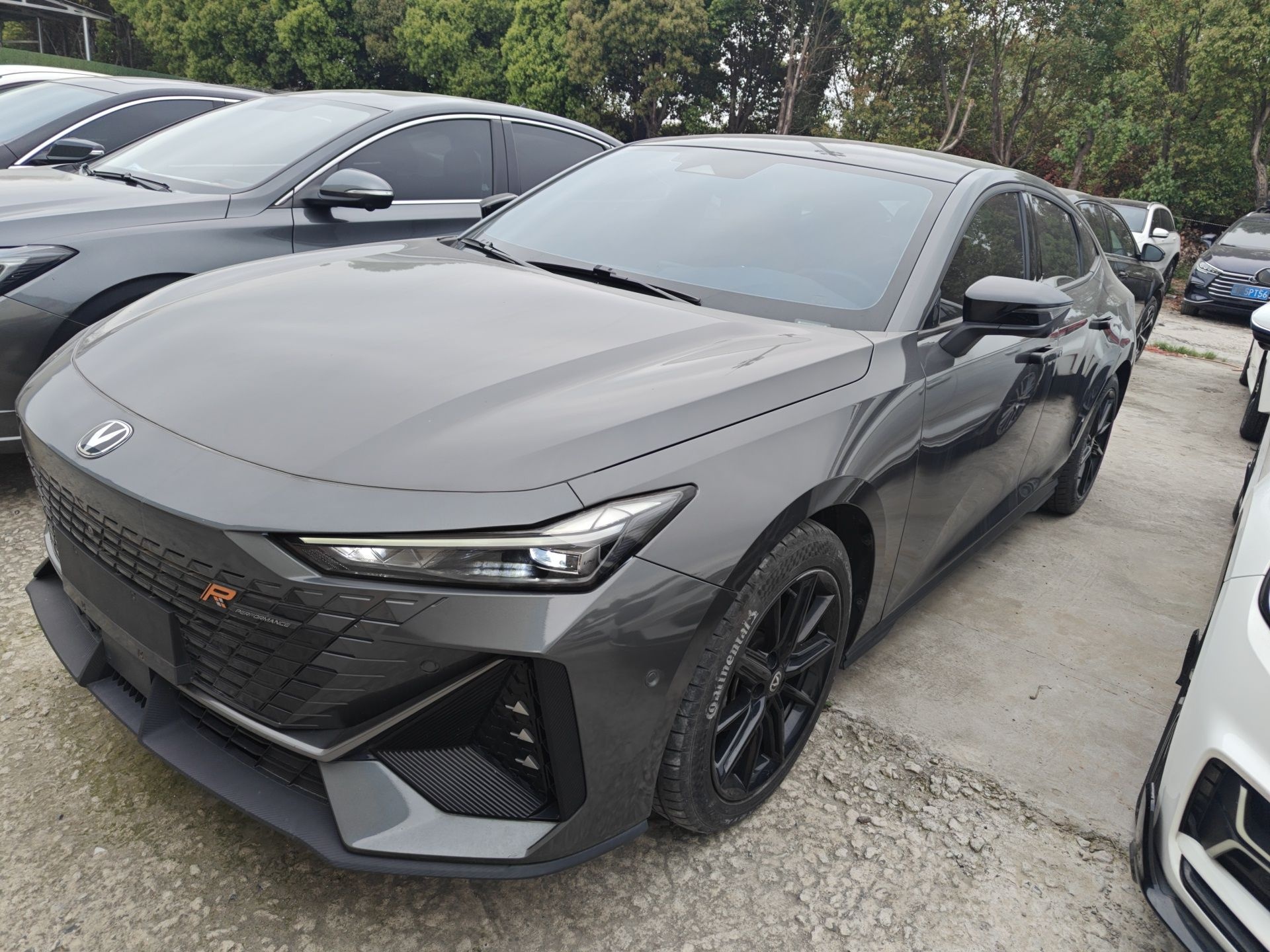 Parte inferior delantera