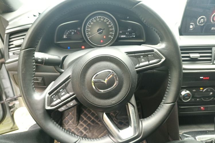 Used Mazda CX-4 2020 2.0L Automatic Two-Wheel Drive Blue Sky Luxury Edition
