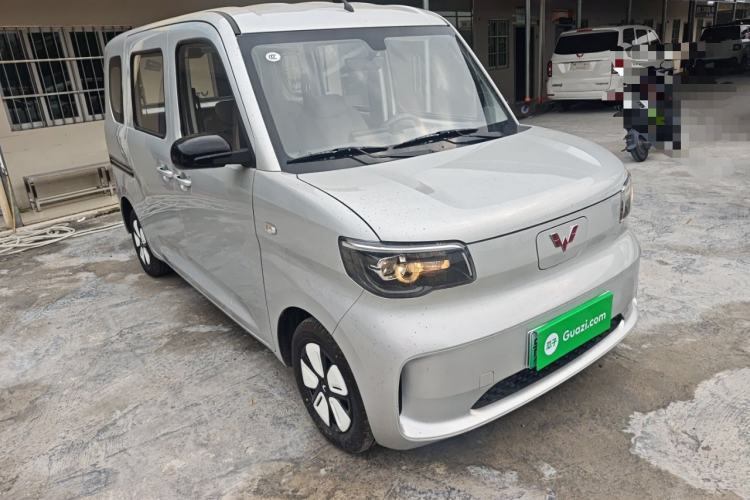Used Wuling Zhiguang New Energy 2025 Standard Model Exterior 1