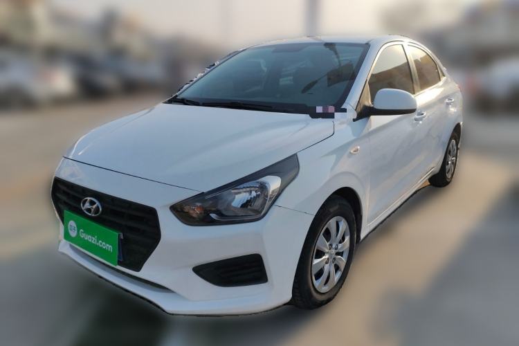 Used Hyundai Verna (older generation) 2017 1.4L Manual Refreshed Version China VI Standard