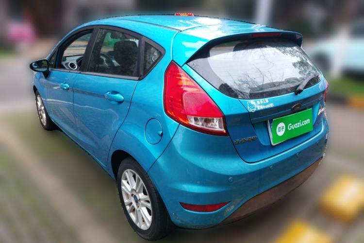 Used Ford Fiesta 2013 Hatchback 1.5L Automatic Fashion Edition
