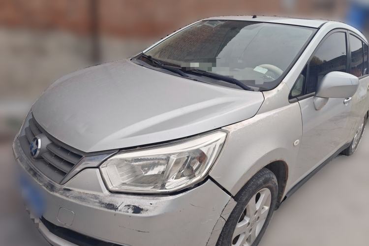Used Venucia R50 2013 1.6L Manual Luxury Edition