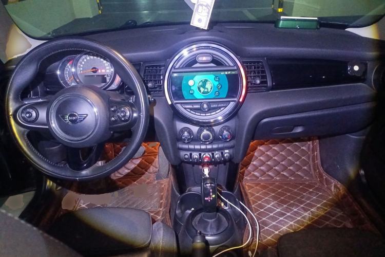 Used MINI 2018 1.5T COOPER Classic Edition
