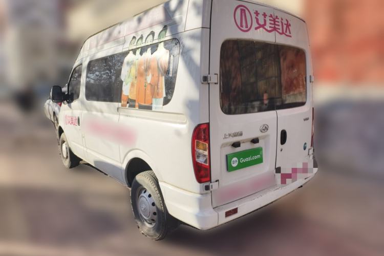 Used SAIC MAXUS Xintu V80 2023 2.0T Manual Classic Aoyuntong Short Wheelbase Mid-Roof 5/6-Seater