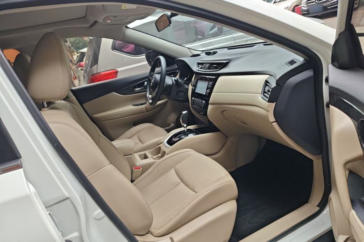 Used Nissan X-Trail 2017 2.0L CVT Comfort Edition 2WD
