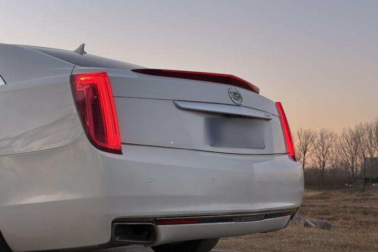 Used Cadillac XTS 2013 28T Comfort Model