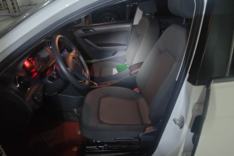 Used Volkswagen Jetta 2017 1.5L Automatic Fashion Model Left Front Seat