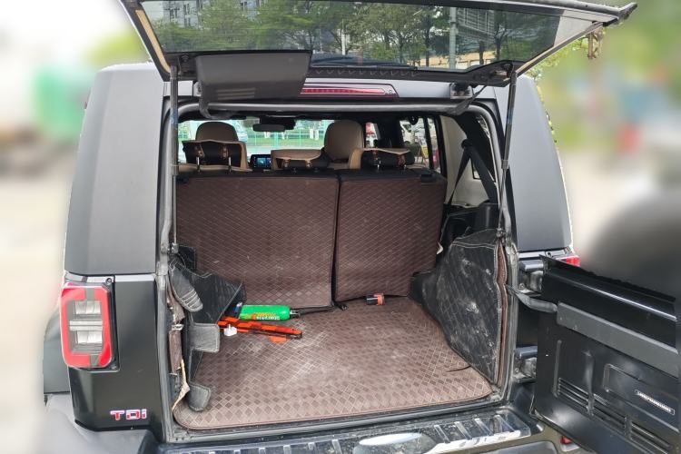 Used BAIC Off-Road BJ40 2023 2.0D Automatic Four-Wheel Drive Blade Hero Edition Adventurer Type Trunk