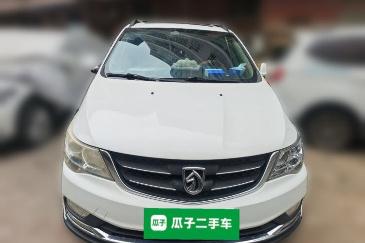 Used Baojun 730 2016 1.5T Manual Luxury Edition 7 Seats

