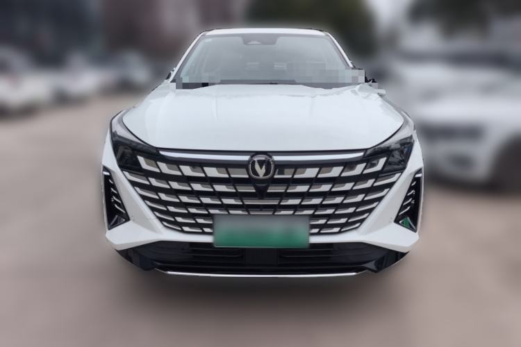 Used Changan UNI-Z New Energy 2024 Blue Whale Smart Electric iDD 125km Beyond Edition
