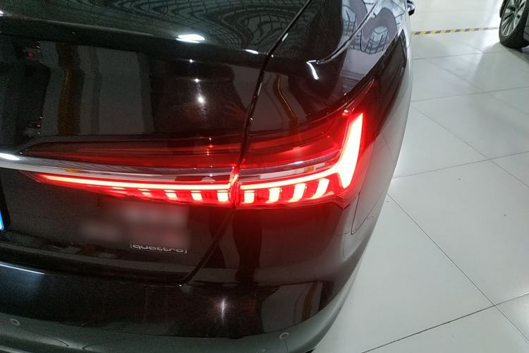 Used Audi A6L 2021 45 TFSI quattro Prestige Elegant Edition Right Rear Taillight