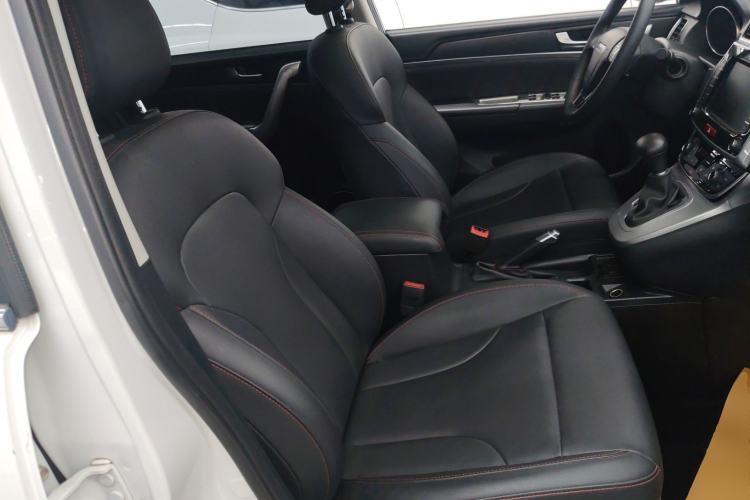 Used Haval M6 2019 1.5T DCT Two-Wheel Drive Elite Version China VI Standard