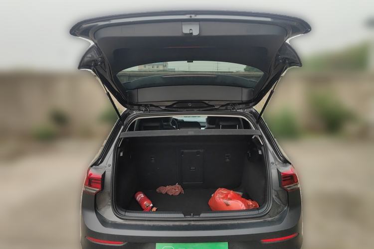 Used Volkswagen Golf 2023 Facelift 280TSI DSG Pro Trunk