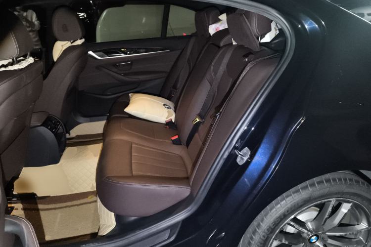 Used BMW 5 Series 2019 525Li M Sport Package