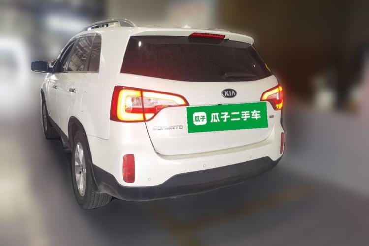 Used Kia Sorento 2013 2.4L 7-Seater Gasoline Luxury Edition China V Standard