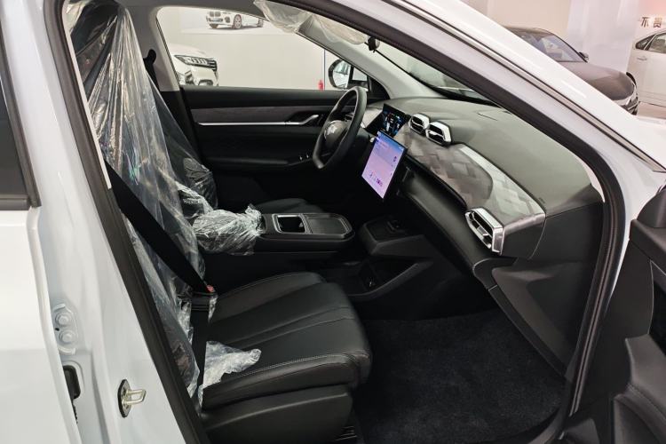 Used Dongfeng Aeolus SKY EV01 2025 530 km AIR Elite Edition
