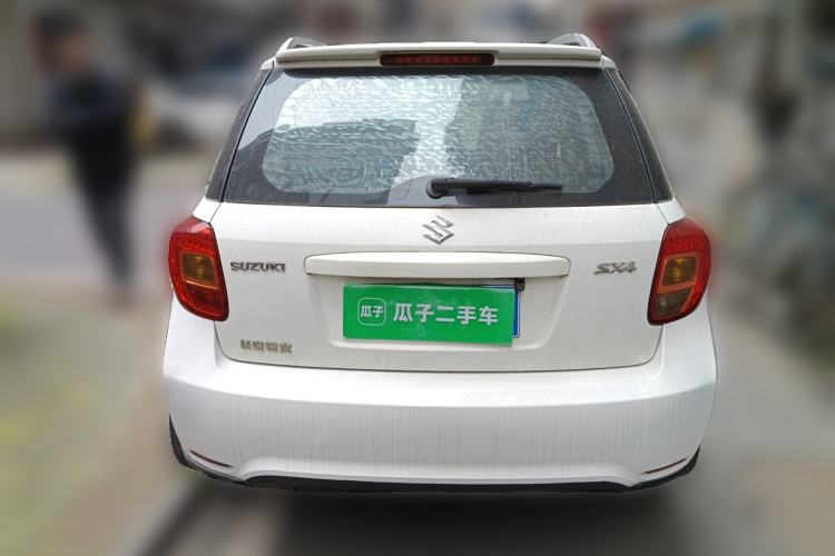 Used Suzuki SX4 2013 1.6L Manual CoolRide Model
