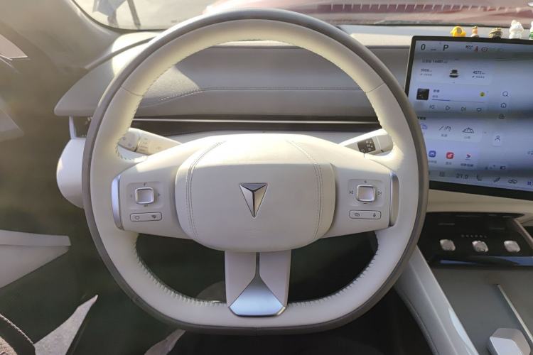 Used Deepal L07 2025 230 Ultra with DeepBlue Intelligent Driving AD PRO Extended-Range Version