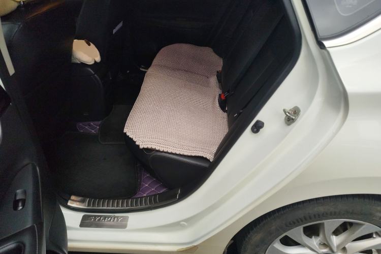 Used Nissan Sylphy 2016 1.6XV CVT Smart Enjoyment Version
