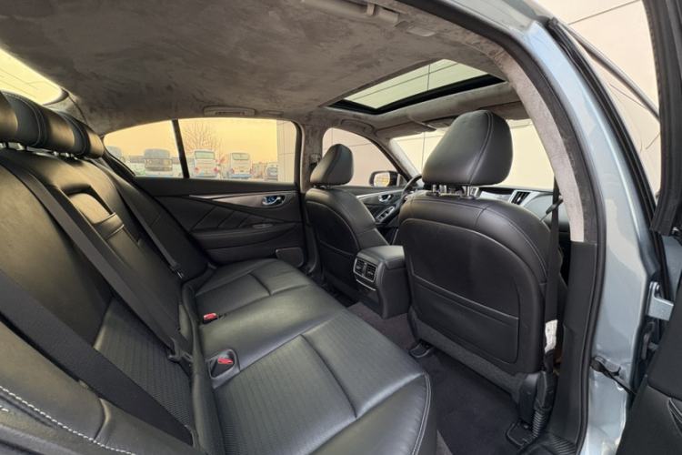 Used Infiniti Q50 2014 3.7L Luxury Sport Edition Interior 5